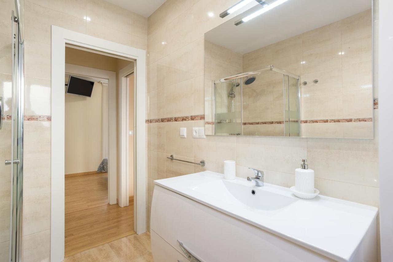 Alferez II By Ele Apartments Málaga Kültér fotó